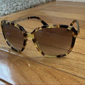 PRADA SUNGLASSES.AUTHENTIC.